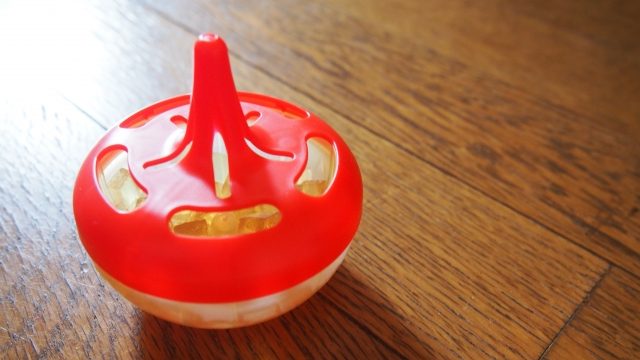 家庭でできる黒い飛ぶ虫の駆除方法